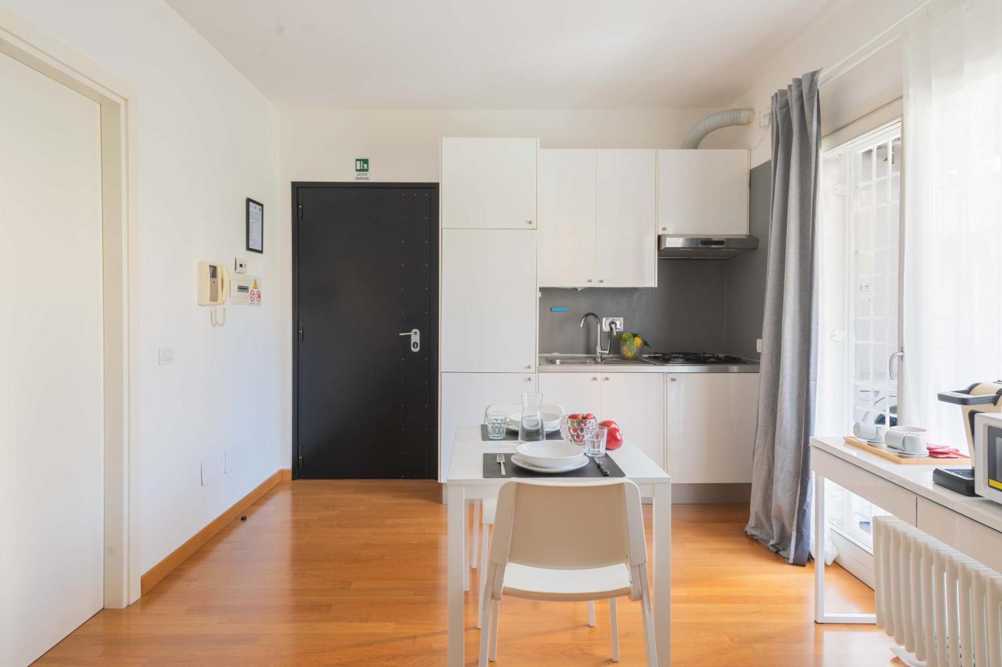 רומא Loverhome Apartment 3 מראה חיצוני תמונה