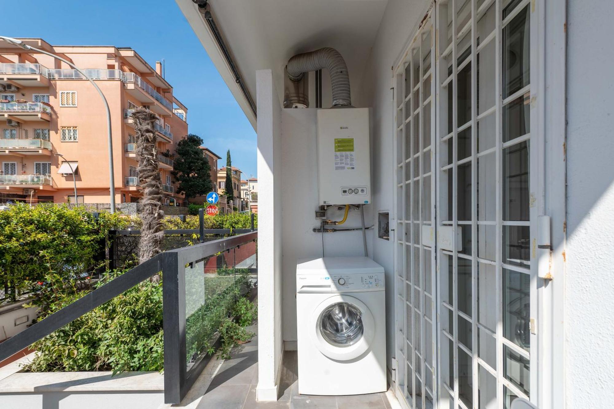 רומא Loverhome Apartment 3 מראה חיצוני תמונה
